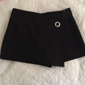 Zara Trafaluc Black Skort